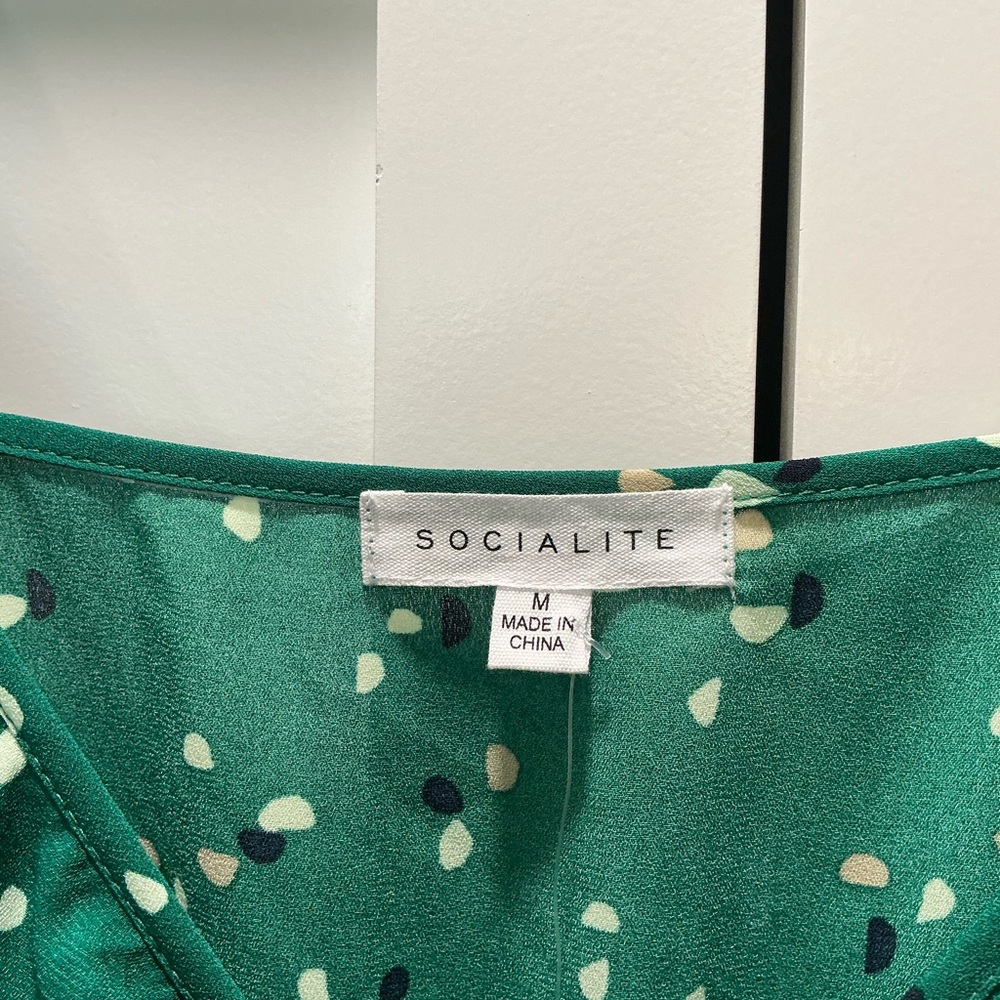 Socialite Ruffle Wrap Midi Dress - Picture 2 of 5